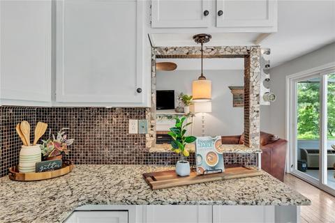 105 Little Hill Ct, Ballwin, MO 63011 photo 20
