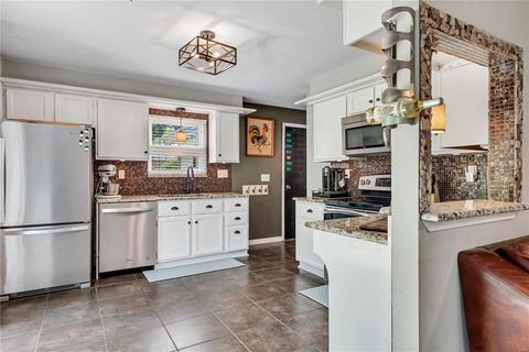 105 Little Hill Ct, Ballwin, MO 63011 photo 16