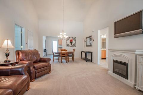106 Hawks Haven Dr, O'fallon, MO 63368 photo 3