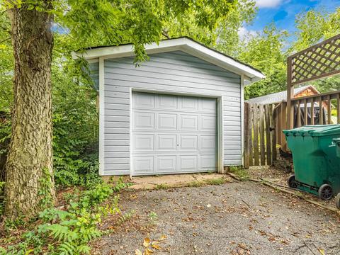 467 E Jackson Rd, Saint Louis, MO 63119 photo 21