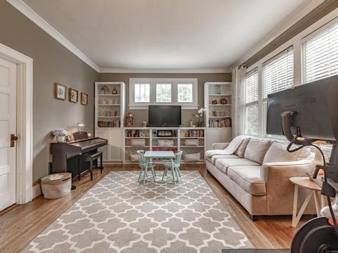 467 E Jackson Rd, Saint Louis, MO 63119 photo 5