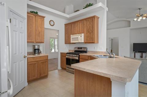 712 Jamesport Dr, O'fallon, MO 63366 photo 11