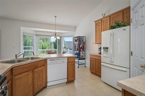 712 Jamesport Dr, O'fallon, MO 63366 photo 12