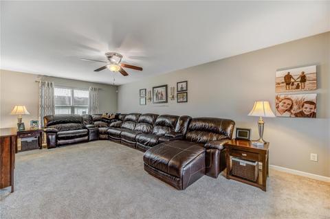 610 Spring Mnr, O'fallon, MO 63368 photo 2