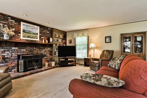 1807 Waterford Ridge Dr, Ballwin, MO 63021 photo 17