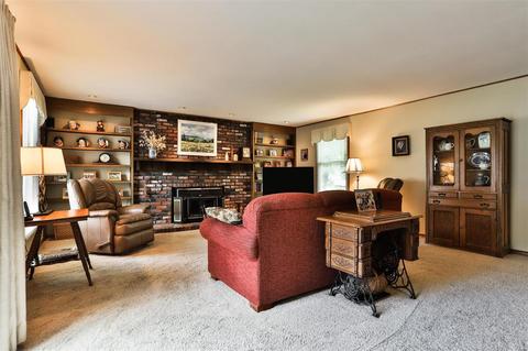 1807 Waterford Ridge Dr, Ballwin, MO 63021 photo 16