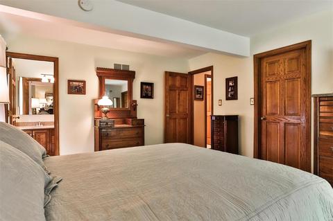 1807 Waterford Ridge Dr, Ballwin, MO 63021 photo 25