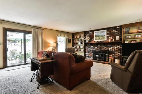 1807 Waterford Ridge Dr, Ballwin, MO 63021 photo 20