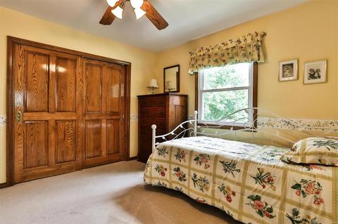 1807 Waterford Ridge Dr, Ballwin, MO 63021 photo 34