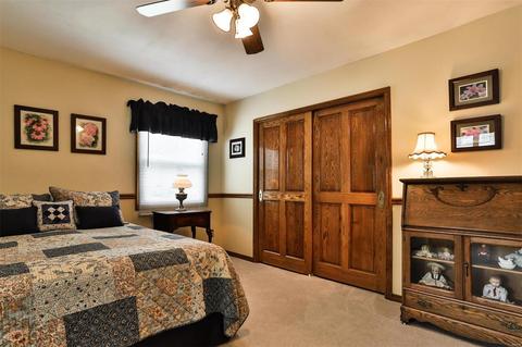 1807 Waterford Ridge Dr, Ballwin, MO 63021 photo 29