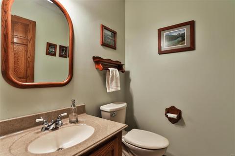 1807 Waterford Ridge Dr, Ballwin, MO 63021 photo 21