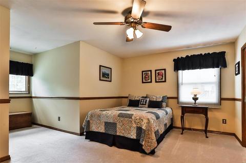 1807 Waterford Ridge Dr, Ballwin, MO 63021 photo 28