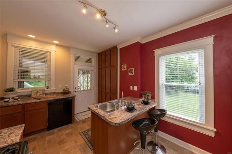134 N Clay Ave, Saint Louis, MO 63135 photo 15