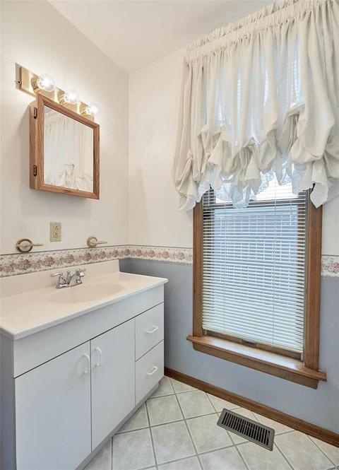 331 Imperial, O'fallon, MO 63366 photo 14