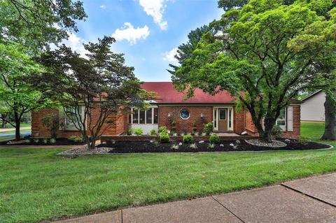 229 Stablestone Dr, Chesterfield, MO 63017 photo 1