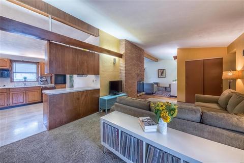 20 Dames Ct, Saint Louis, MO 63135 photo 5
