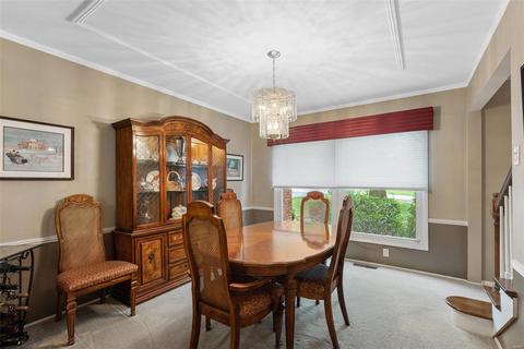 254 Pine Tree Ln, Ballwin, MO 63011 photo 8