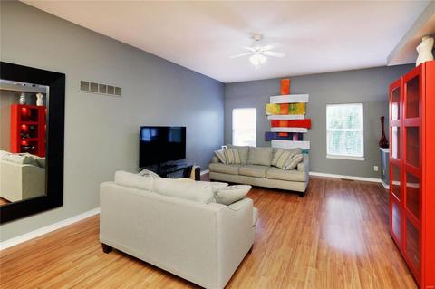 2 Briarcastle Ct, O'fallon, MO 63366 photo 6