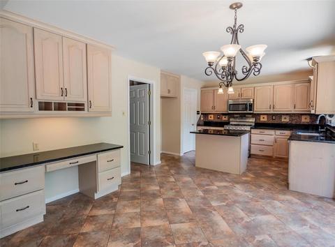 243 Windy Acres Estates Dr, Ballwin, MO 63021 photo 11