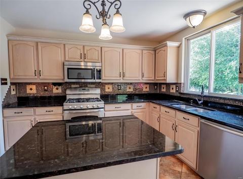 243 Windy Acres Estates Dr, Ballwin, MO 63021 photo 8