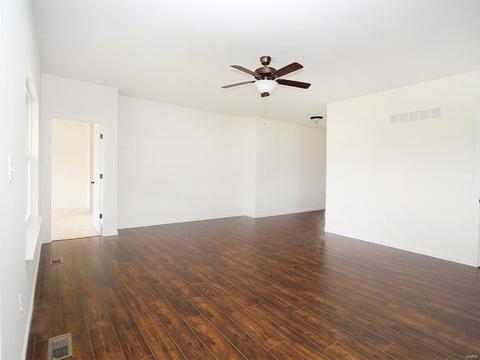 863 Bluff Brook Dr, O'fallon, MO 63366 photo 2