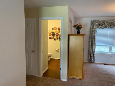 421 Arbor Spring Dr, Ballwin, MO 63021 photo 13