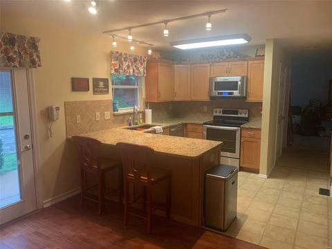 421 Arbor Spring Dr, Ballwin, MO 63021 photo 6