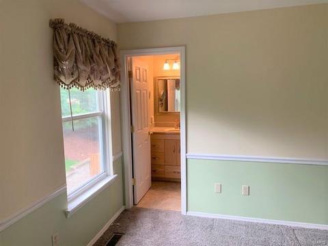 421 Arbor Spring Dr, Ballwin, MO 63021 photo 25