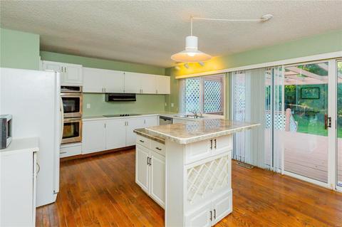 2040 Baxter Rd, Chesterfield, MO 63017 photo 11