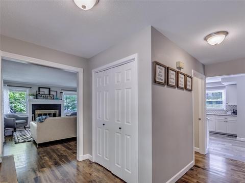2504 Winter Leaf Ct, Wildwood, MO 63011 photo 6