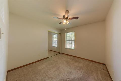 53 Chip Dr, O'fallon, MO 63366 photo 17