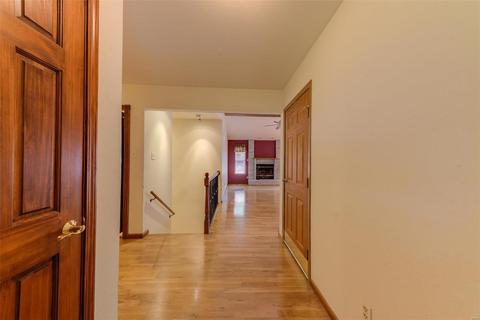 53 Chip Dr, O'fallon, MO 63366 photo 5