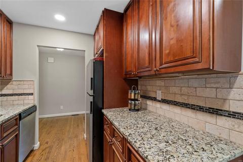 110 Lorene Dr, O'fallon, MO 63366 photo 9