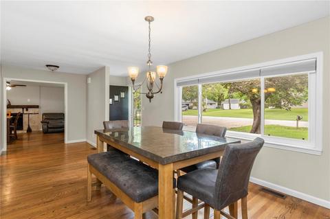 110 Lorene Dr, O'fallon, MO 63366 photo 4