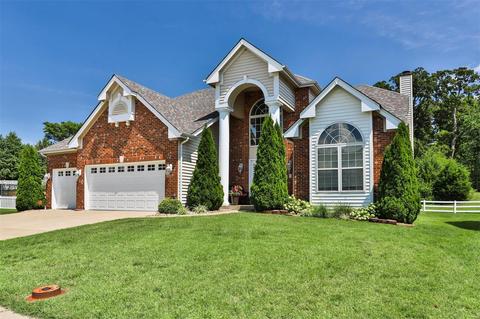 910 Midpoint Dr, O'fallon, MO 63366 photo 2