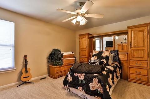 910 Midpoint Dr, O'fallon, MO 63366 photo 38