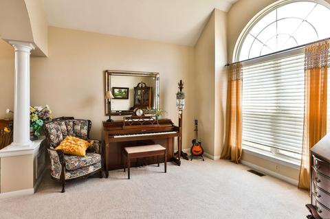 910 Midpoint Dr, O'fallon, MO 63366 photo 8