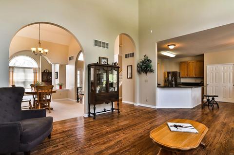 910 Midpoint Dr, O'fallon, MO 63366 photo 16