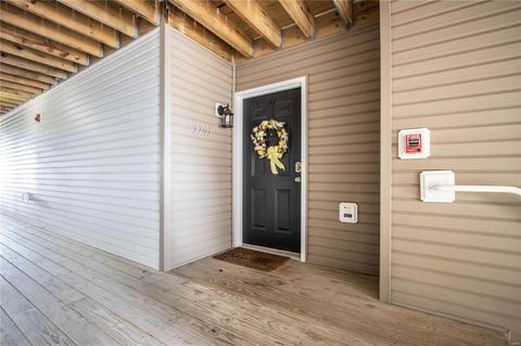 3203 Spring River Dr, O'fallon, MO 63368 photo 2