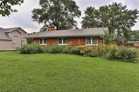 246 Geremma, Ballwin, MO 63011 photo 2