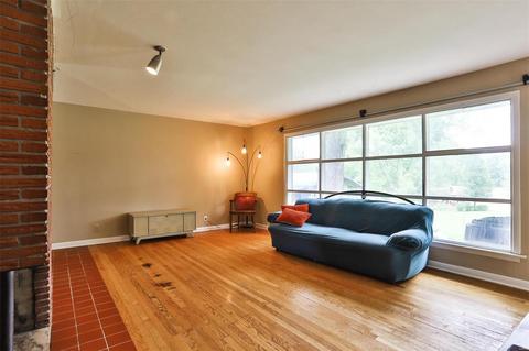 246 Geremma, Ballwin, MO 63011 photo 9