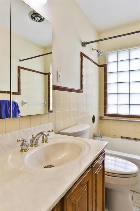 246 Geremma, Ballwin, MO 63011 photo 19