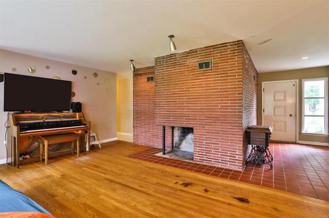 246 Geremma, Ballwin, MO 63011 photo 7