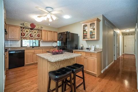 817 Red Oak, O'fallon, MO 63366 photo 9