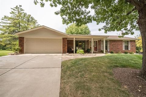 817 Red Oak, O'fallon, MO 63366 photo 2