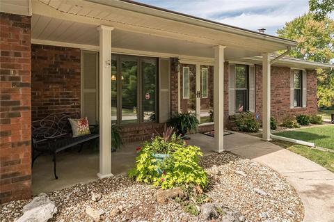 817 Red Oak, O'fallon, MO 63366 photo 3