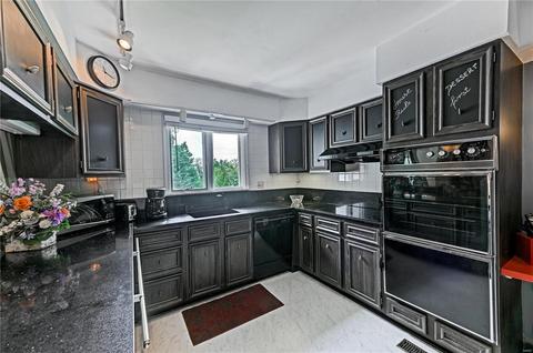 742 Henry Ave, Ballwin, MO 63011 photo 5