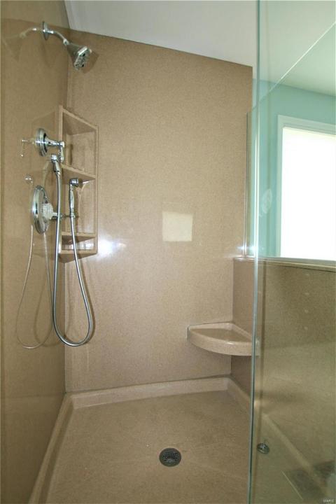 5745 Westchester Mdw, Weldon Spring, MO 63304 photo 28