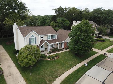 773 Carman Meadows Dr, Manchester, MO 63021 photo 2