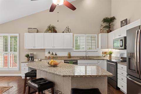 1101 Cypress Point Dr, O'fallon, MO 63366 photo 12